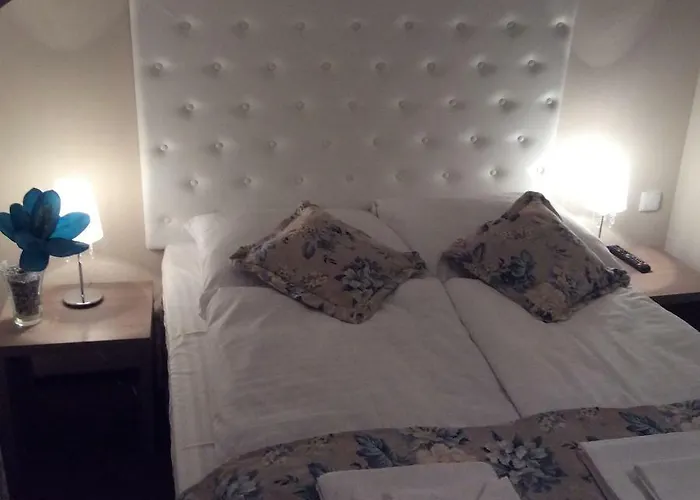 Δωμάτια σε οικογενειακή κατοικία Amberia